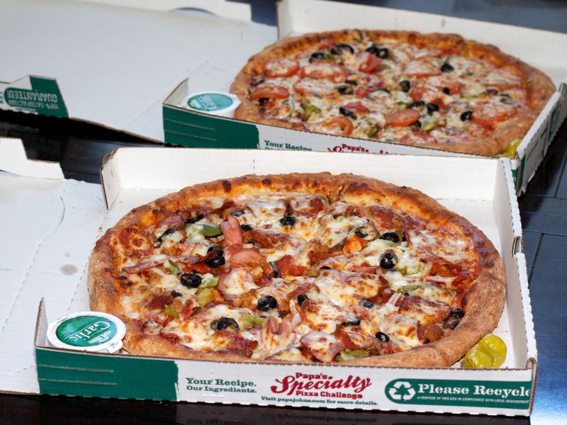 Celebrating Bitcoin Pizza Day: the Time a Bitcoin User Bought 2 Pizzas for 10,000 BTC