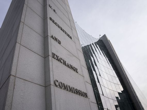 SEC building (Andrew Harrer/Bloomberg via Getty Images)