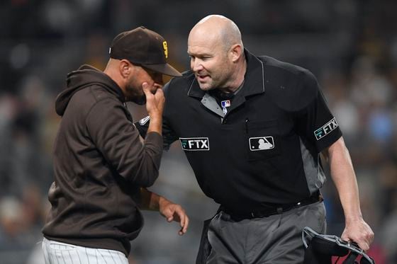 MLB umpire wearing FTX ad patch on uniform