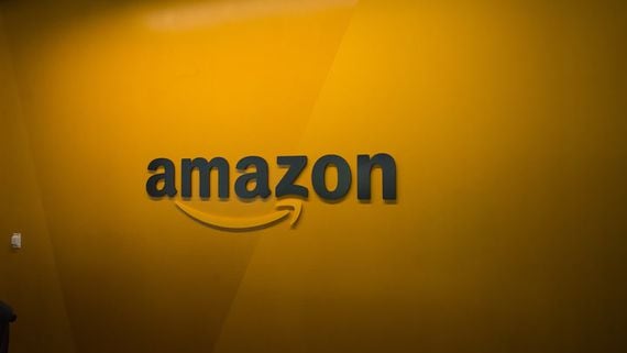 Amazon to Stop Accepting Visa Credit Cards Issued in UK Due to High Fees