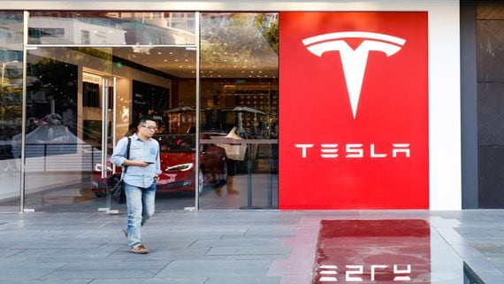 Tesla Invests $1.5B in Bitcoin