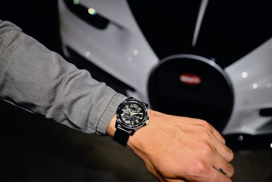 Bitcoin-friendly retailer Simply Carbon Fiber sells watches and other men's accessories.