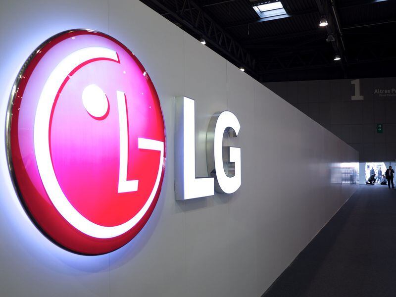 LG Picks Lesser-Known Hedera Blockchain for Television NFTs