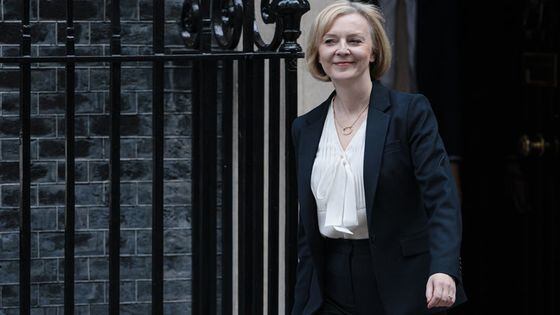 Future of UK Crypto Regulation as Liz Truss Steps Down as Prime Minister