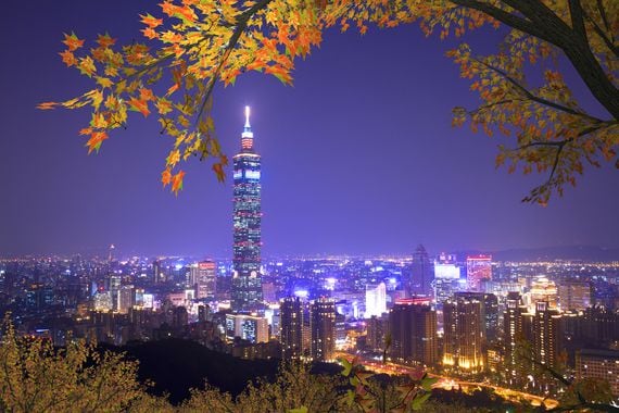 Taipei_skyline