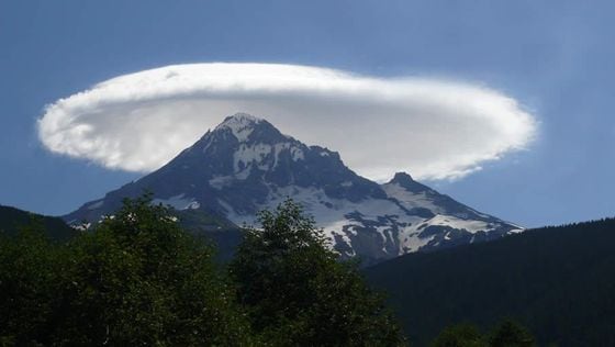 Orographic clouds over Mt. Olympus (Pinterest)