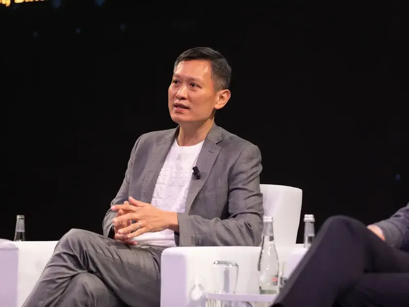 Binance Hands Rising Star Teng Key Role to Replace CEO Zhao at Largest Crypto Exchange