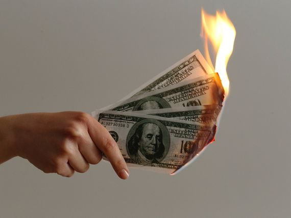 Money to Burn (Pixabay)