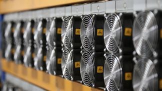 Crypto mining machines (Christinne Muschi/Bloomberg via Getty Images)