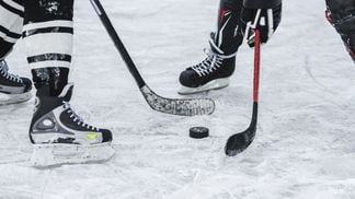 Hockey (Shutterstock)