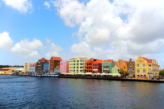 Crypto casino Rollbit is waiting to hear from authorities in Curacao, where it is seeking to renew its license to operate there. (Cole Marshall/Unsplash)