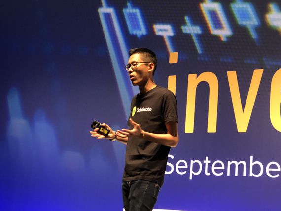 CoinGecko co-founder Bobby Ong speaks at Invest: Asia 2019 (Wolfie Zhao/CoinDesk)