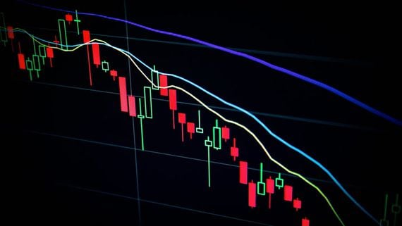 Bitcoin Hovers Around $20K as US Stock Futures Drop After 2 Days of Big Gains