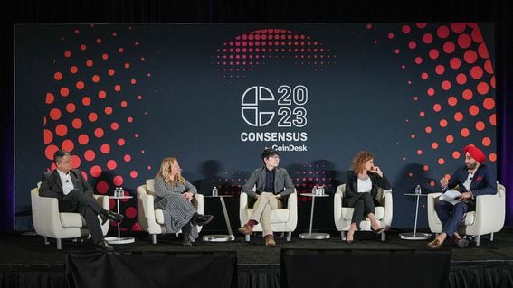Panelists discussion crypto regulation at Consensus 2023. (Shutterstock/CoinDesk)