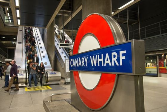 canary-wharf-underground-london