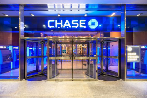 Chase_Bank_branch_Shutterstock