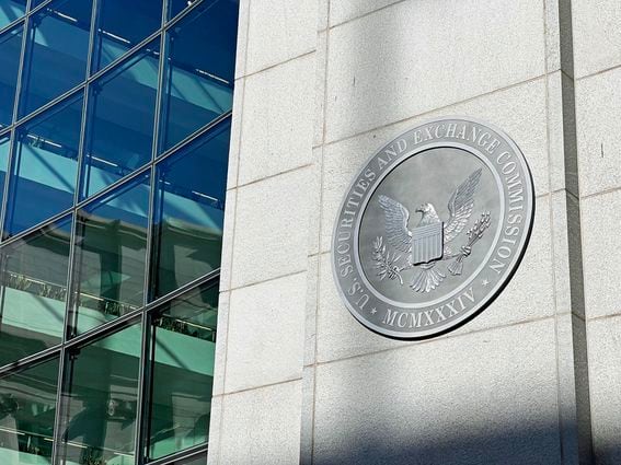 The SEC is suing for Gemini and Genesis Global Capital for allegedly selling unregistered securities. (Jesse Hamilton/CoinDesk)