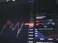 CDCROP: An online chart tracks cryptocurrency prices (Unsplash)