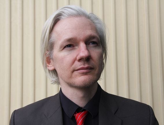 1280px-Julian_Assange_(Norway,_March_2010)