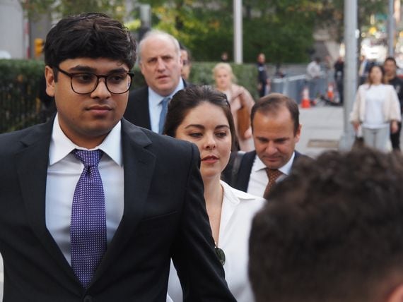Former FTX exec Nishant Singh leaving court on Oct. 17 (Danny Nelson/CoinDesk)