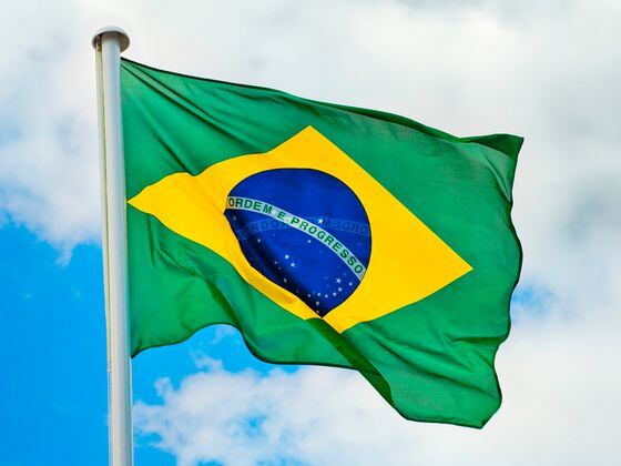 CDCROP: Brazilian flag (Getty Images)