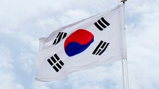 South Korea has delayed plans to tax crypto by two years to 2025. (Jacek Malipan/Getty)
