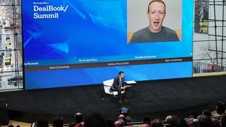 Andrew Ross Sorkin speaks with Mark Zuckerberg during the New York Times DealBook Summit. (Michael M. Santiago/Getty Images)