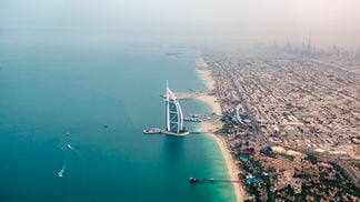 Dubai (Christoph Schulz/Unsplash)