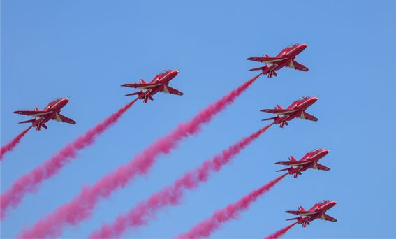 jets red arrows