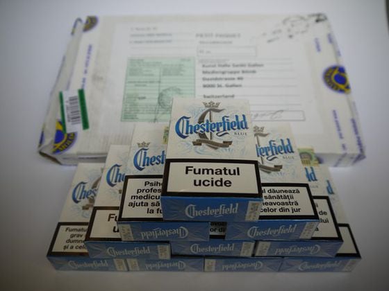  Contraband cigarettes delivered to the Random Darknet Shopper installation. Source: !Mediengruppe Bitnik.