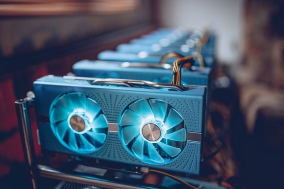 U.S. lawmakers are debating what the government should do about crypto mining. (Getty Images)