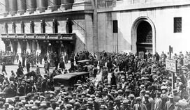 A crowd gathers outside the New York Stock Exchange following the Crash of 1929. (Library of Congress)