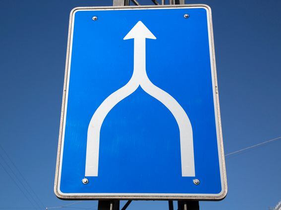 traffic-merging-sign