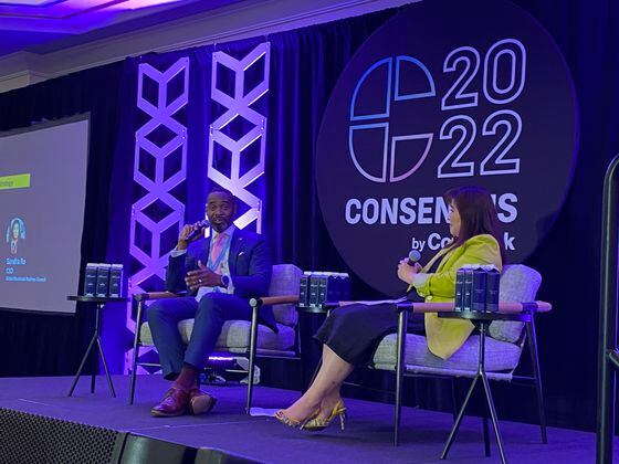 Bermuda Premier David Burt speaks at Consensus 2022 about how stablecoins will be regulated in his country. (Jack Schickler/CoinDesk)