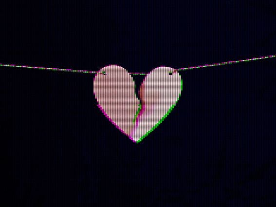 CDCROP: Paper Heart on a string (Kelly Sikkema/Unsplash, modified by CoinDesk)