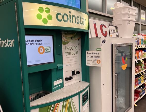 Coinme plugs its bitcoin ATM service into cash-sorting grocery store kiosks. (Cameron Thompson/CoinDesk)