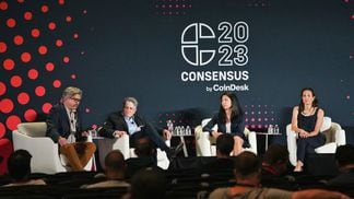 Left to right: Moderator David Morris, Jason Weinstein, Tuongvy Le and Rebecca Rettig (Shutterstock/CoinDesk)