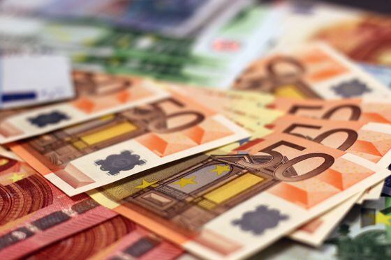 The ECB is considering whether to issue its currency in digital form (moerschy/ Pixabay)