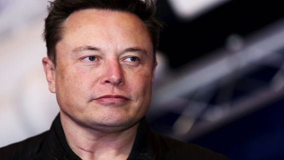 Elon Musk Will Host 'SNL' This Weekend. What Does That Mean for Crypto?