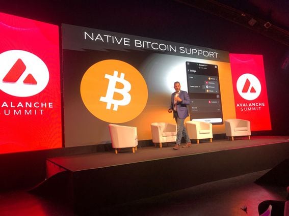AVA Labs Head of Product Nick Mussallem speaks at the Avalanche Summit in Barcelona.