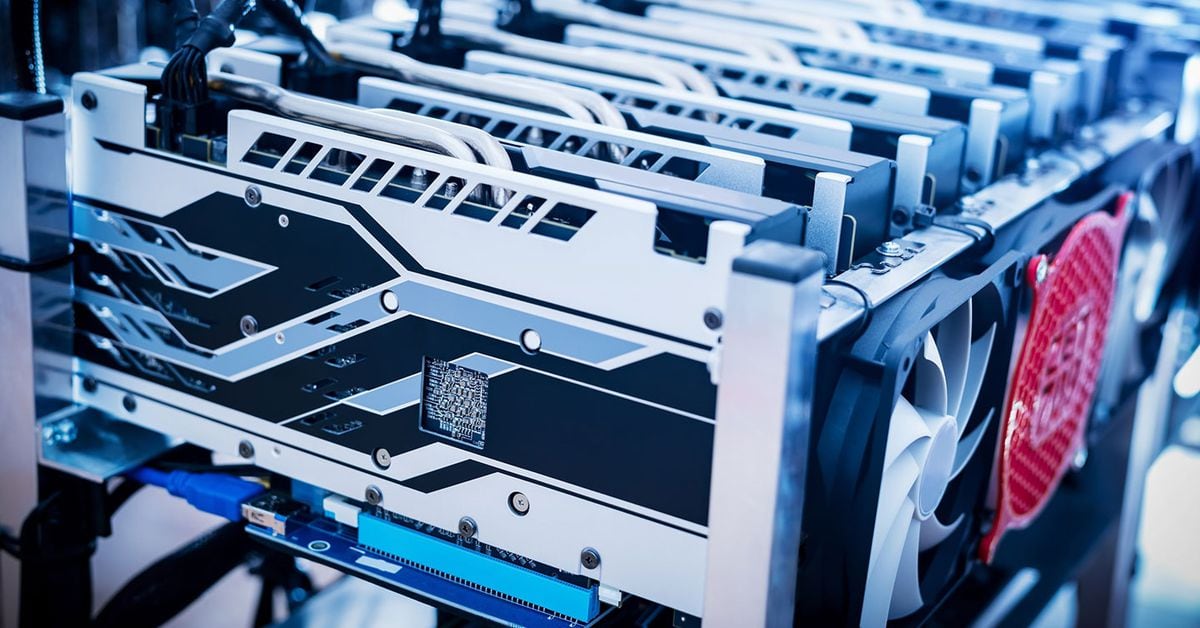 Bitcoin Miners Transfer 4M Worth of Coins to Exchanges in Two Weeks