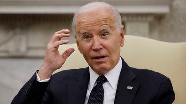 President Joe Biden is threatening to veto an effort in Congress to overturn the Securities and Exchange Commission's crypto accounting policy. (Chip Somodevilla/Getty Images)