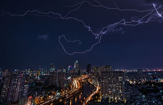 Vietnam lightning