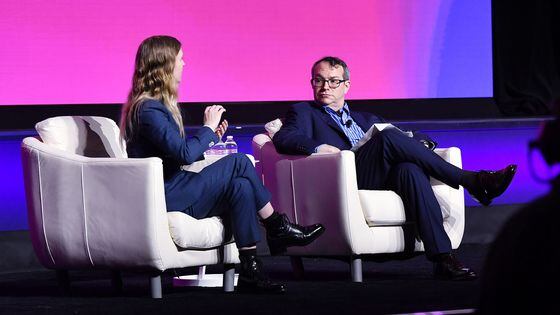 Consensus Executive Editor Marc Hochstein interviewed Nym Technologies security consultant and U.S. government whistleblower Chelsea Manning at CoinDesk's Consensus 2023 conference. (Shutterstock/CoinDesk)