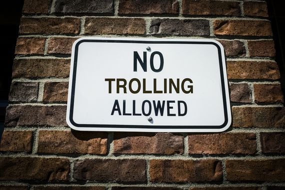 troll sign