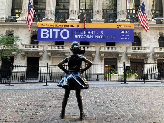 The New York Stock Exchange on Tuesday, as the ProShares Bitcoin Strategy ETF ($BITO) started trading. (Cheyenne Ligon/CoinDesk)