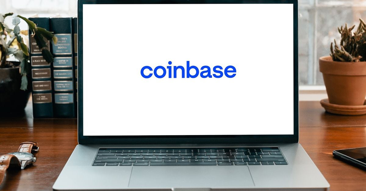 Coinbase Is Talking With Canadian Banking Giants to Promote Crypto