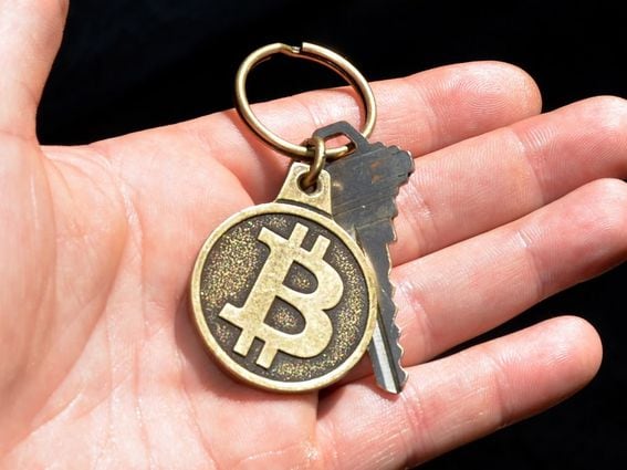 how do bitcoin transactions work
