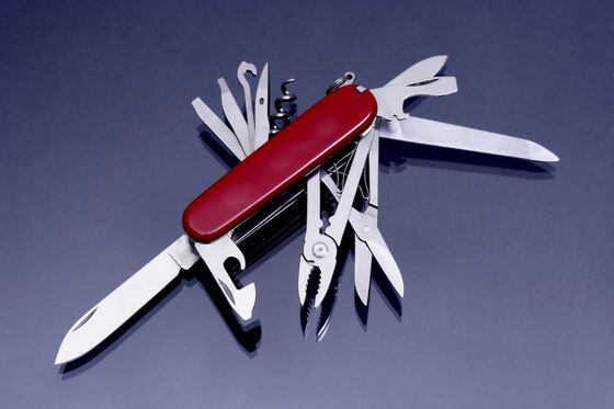 Swiss_Army_Knife_All_in_one