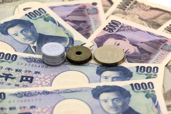 Japanese yen (Shutterstock)